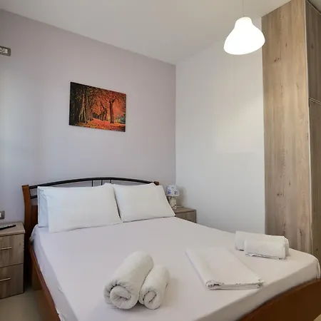 Siera * Sarandë