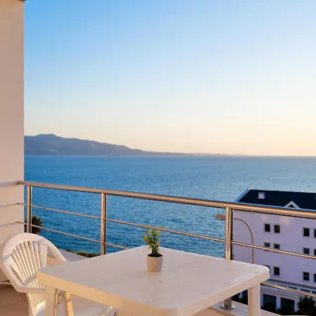Siera Apartment *