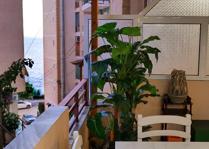 Siera * Sarandë